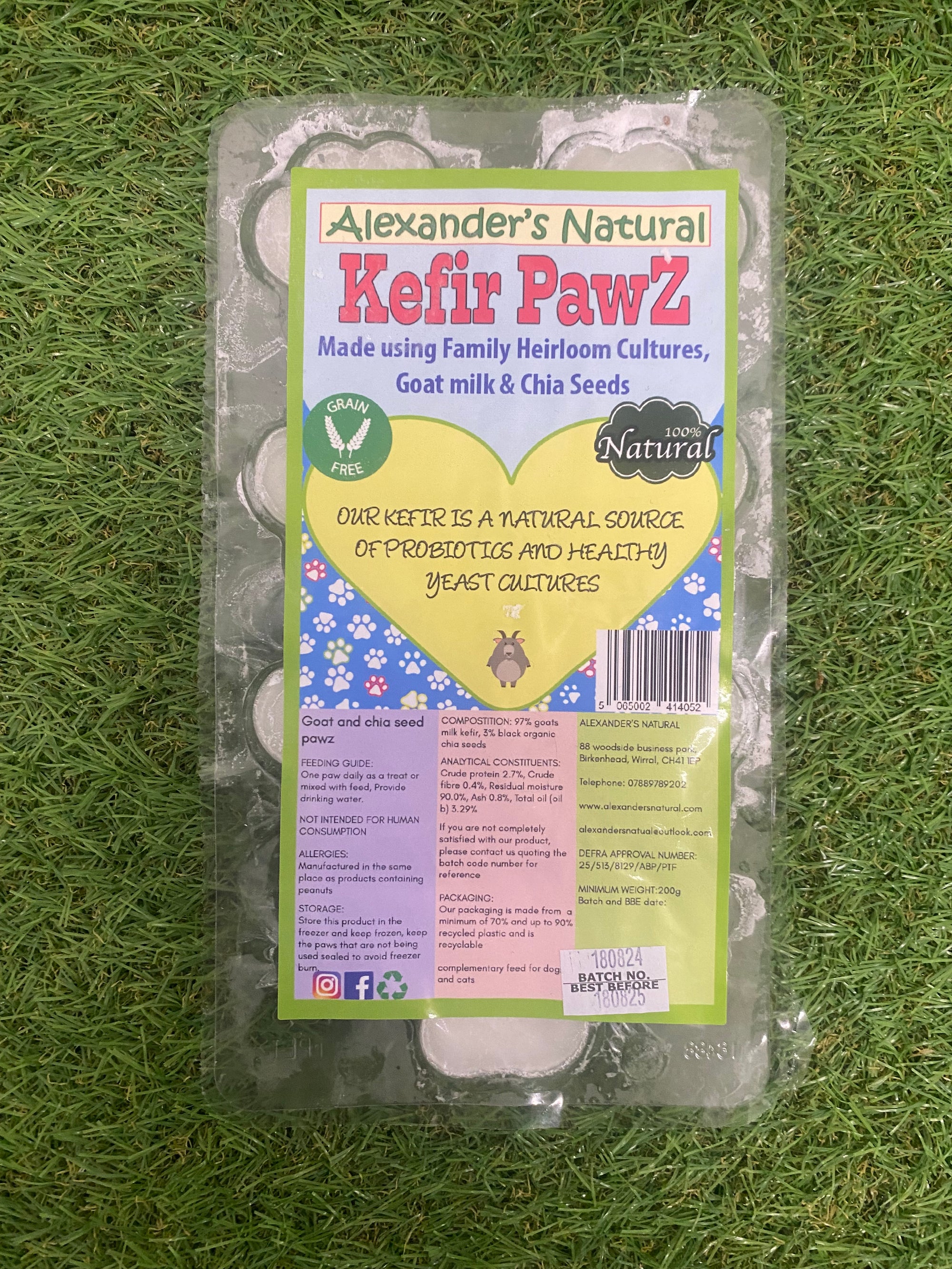 Alexanders Goat Kefir & Chia Seed Paws 200g