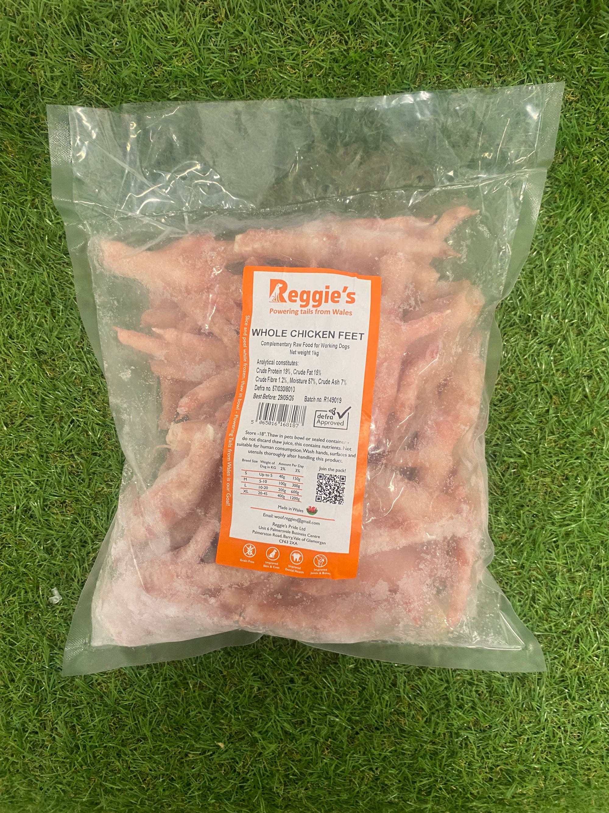 Reggies Chicken Feet 1KG