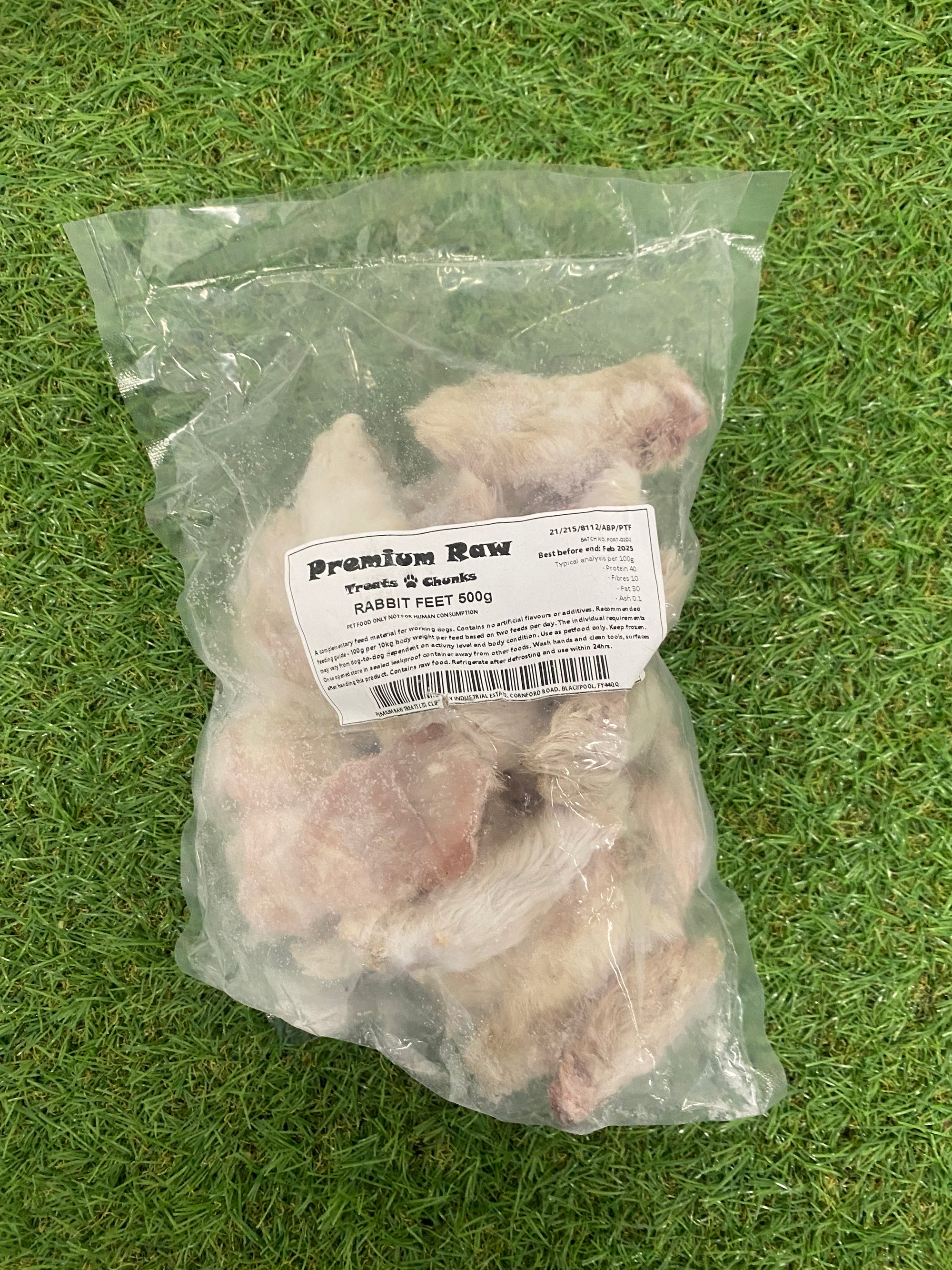 Premium Raw Rabbit feet 500G