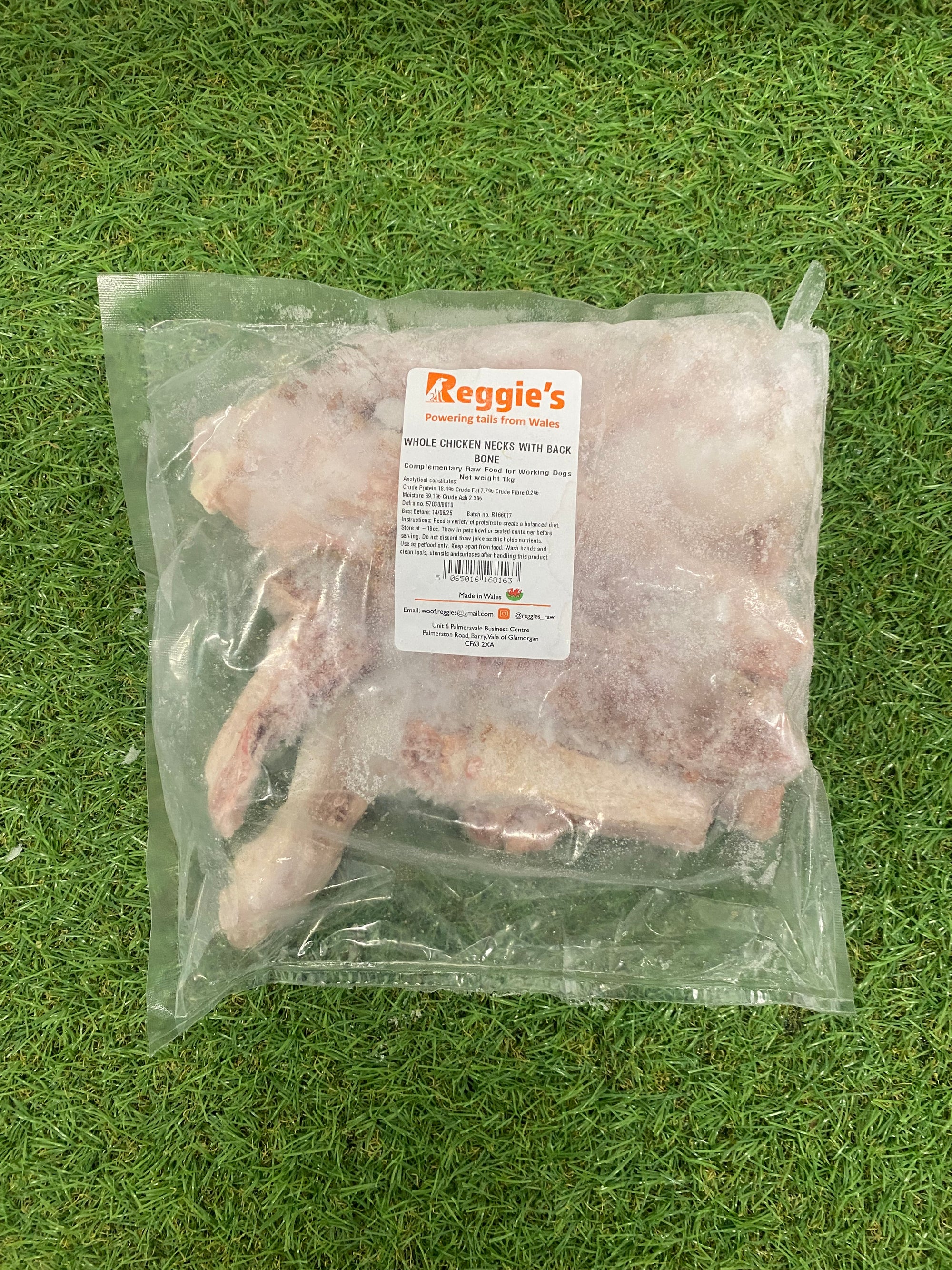 Reggies Whole Chicken Neck With Bone 1KG