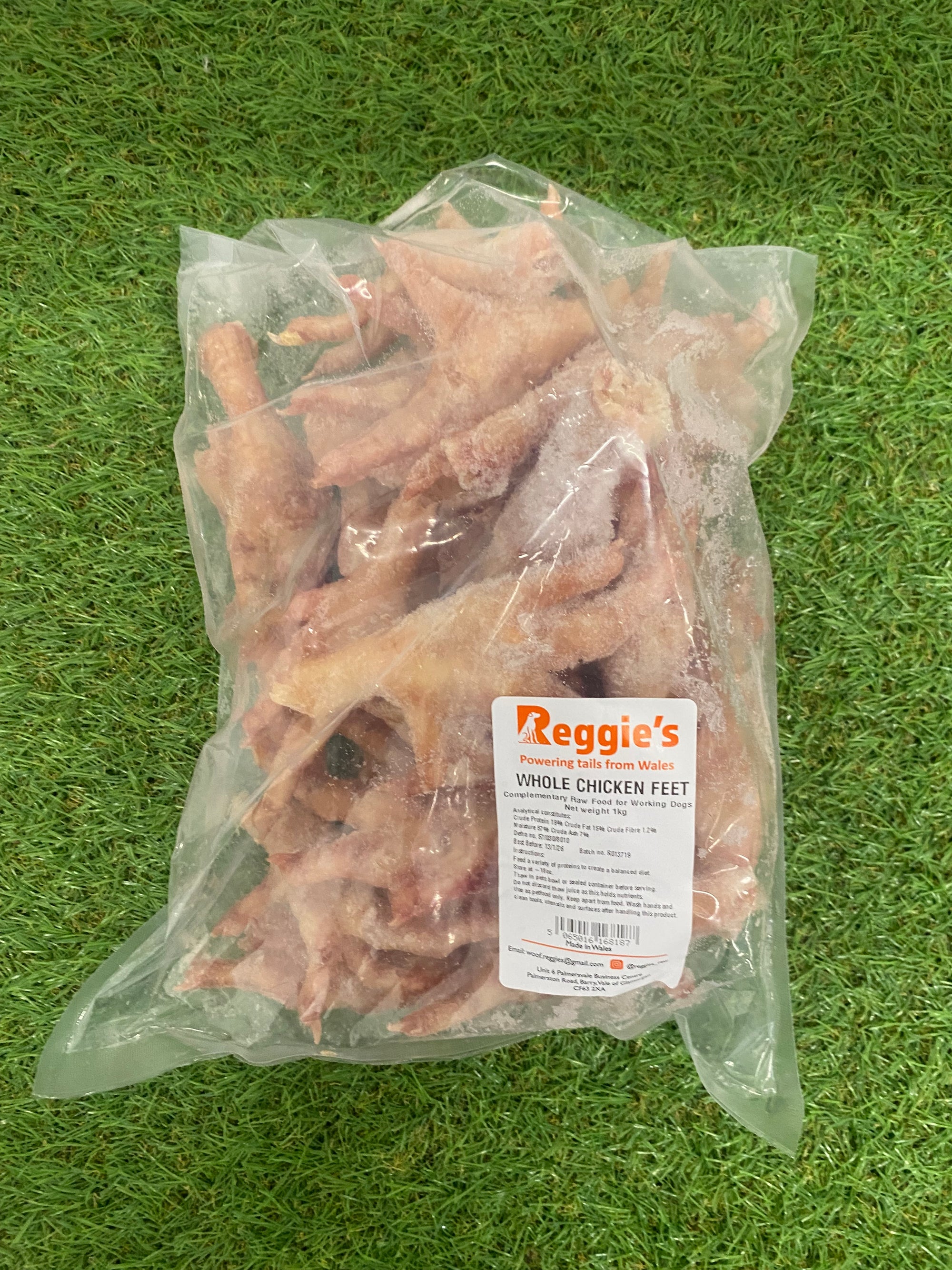 Reggies Chicken Feet 1KG